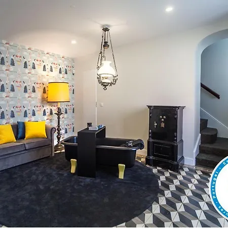 Daire Vintage Charming House
